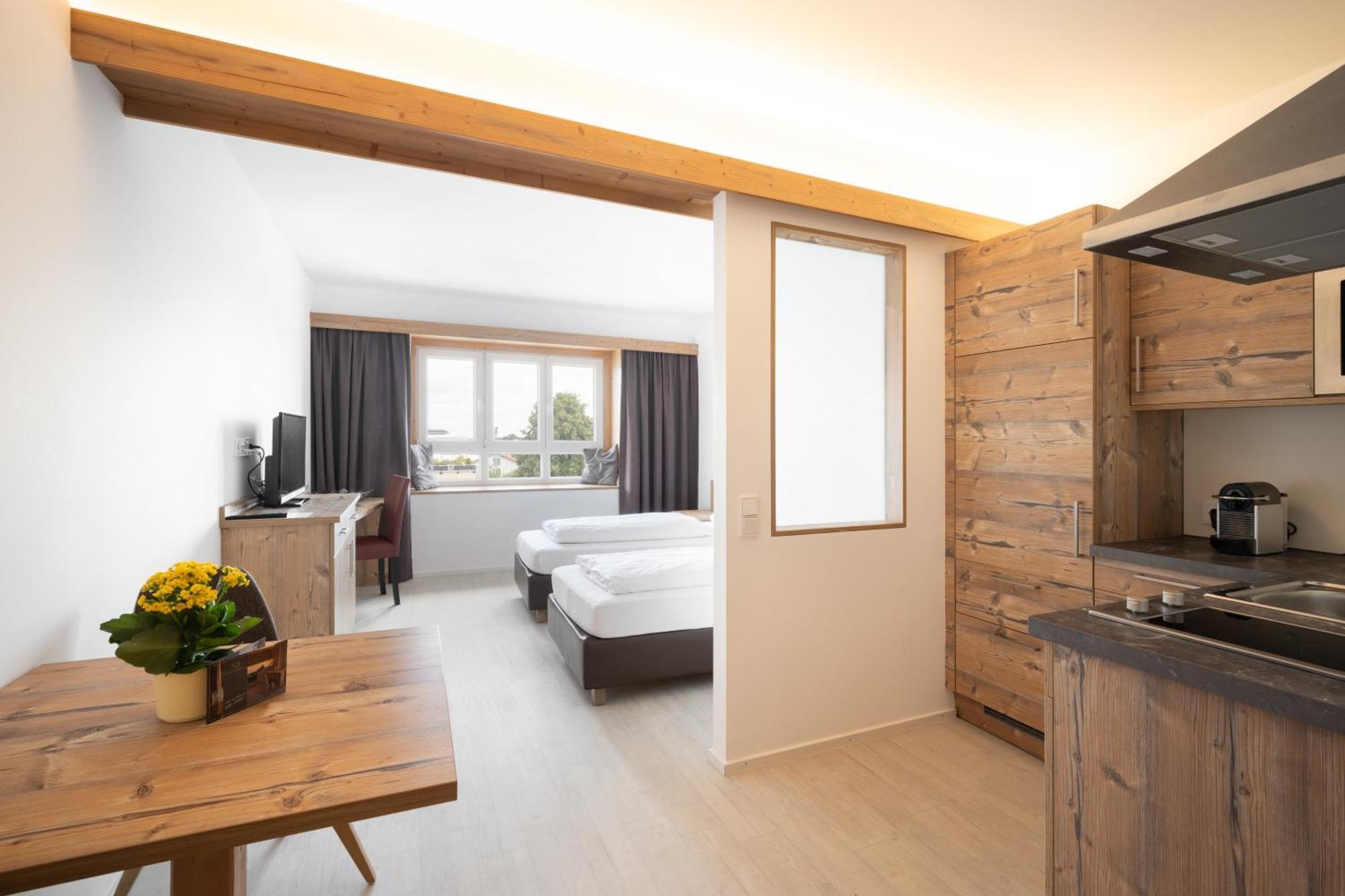 Snooze Apartments Holzkirchen  Exterior photo