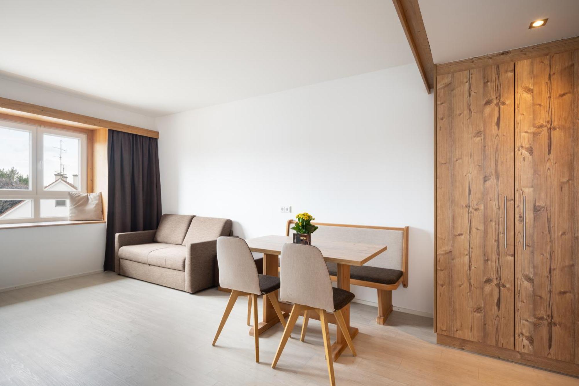 Snooze Apartments Holzkirchen  Exterior photo