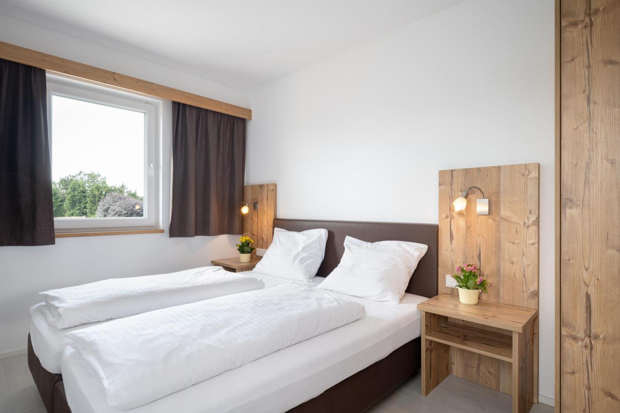 Snooze Apartments Holzkirchen  Exterior photo